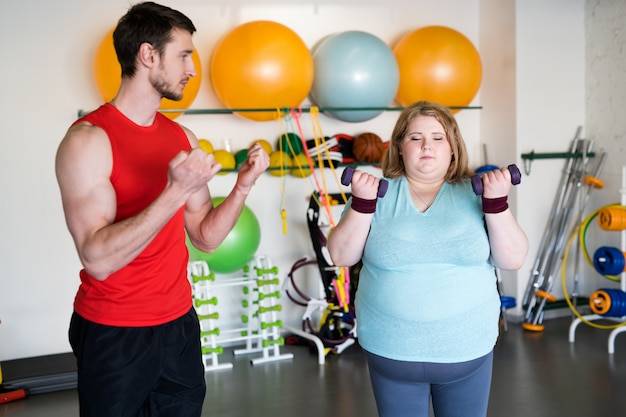 Co prowadzi do otyłości i jak możesz temu zapobiec?