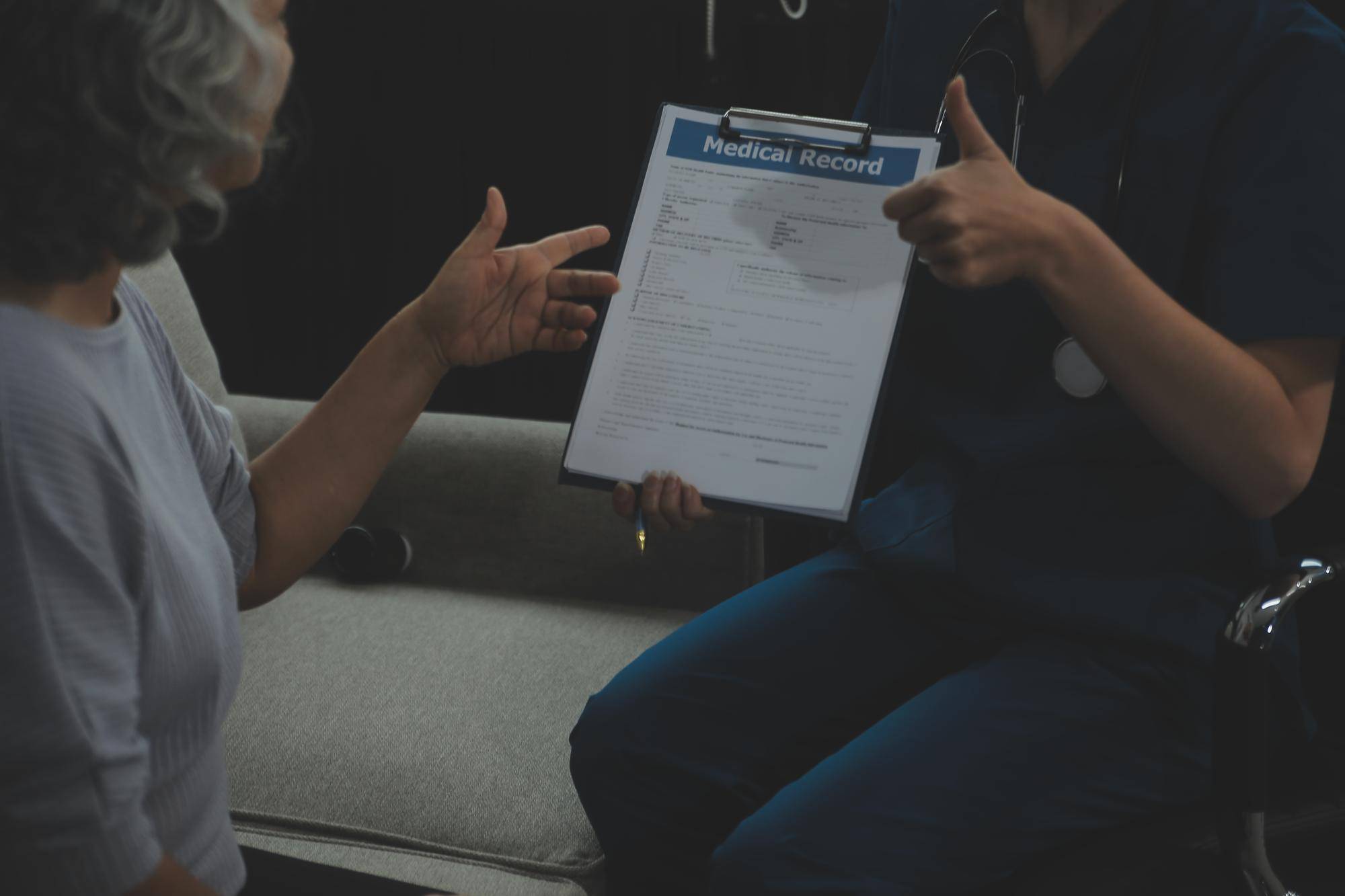 Czy każdy psychiatra może wystawić zwolnienie lekarskie?